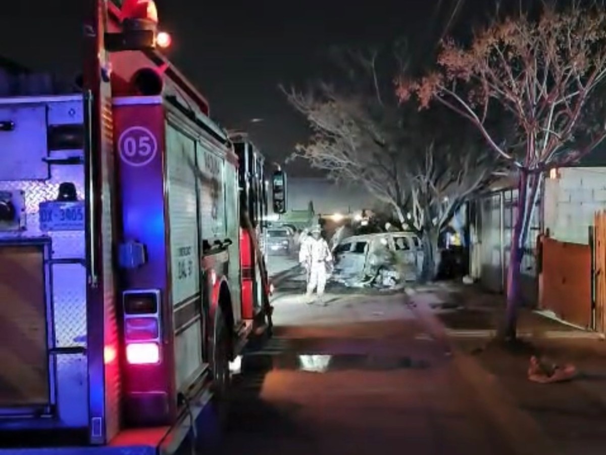 FEBRERO LOCO, QUEMAN VIVIENDA Y VEHÍCULOS CON&nbsp;MOLOTOV