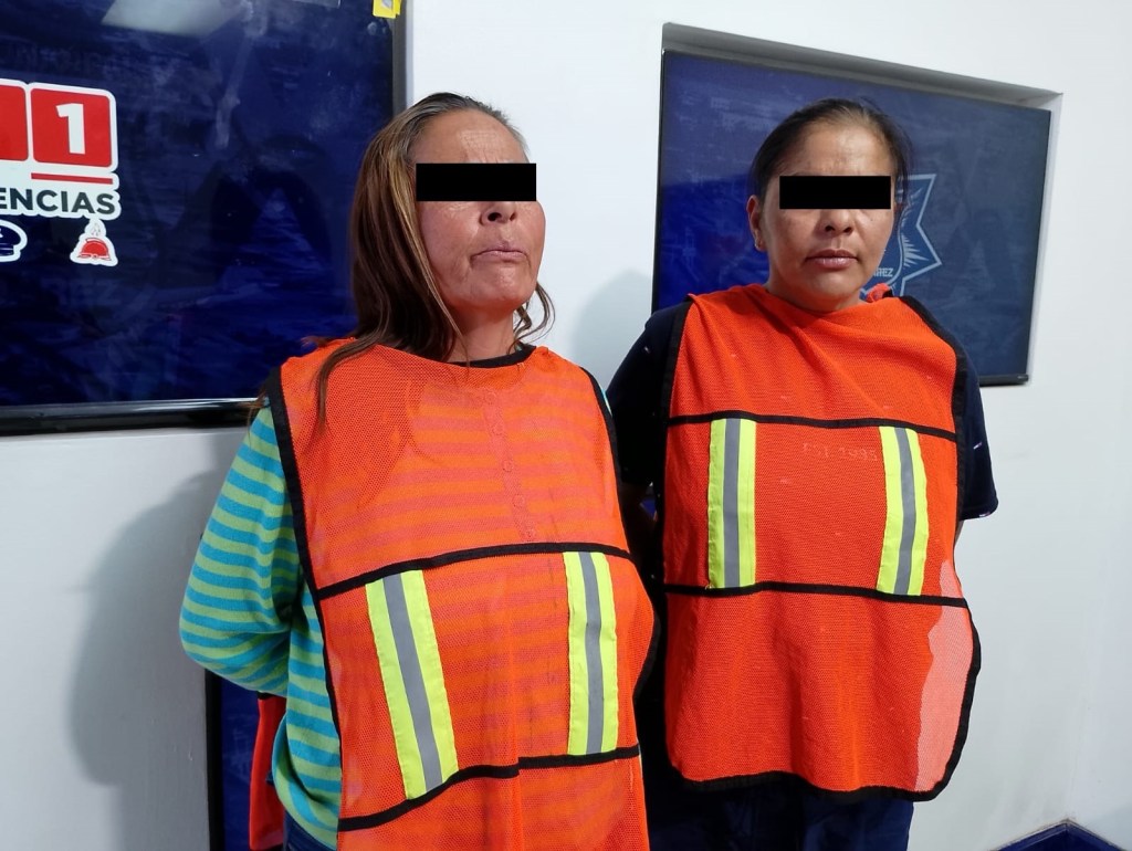 OTRO PAR DE ABUSONAS, DETIENEN A MADRE Y ABUELA, GOLPEABAN A MENOR PORQUE PEDÍA&nbsp;COMIDA