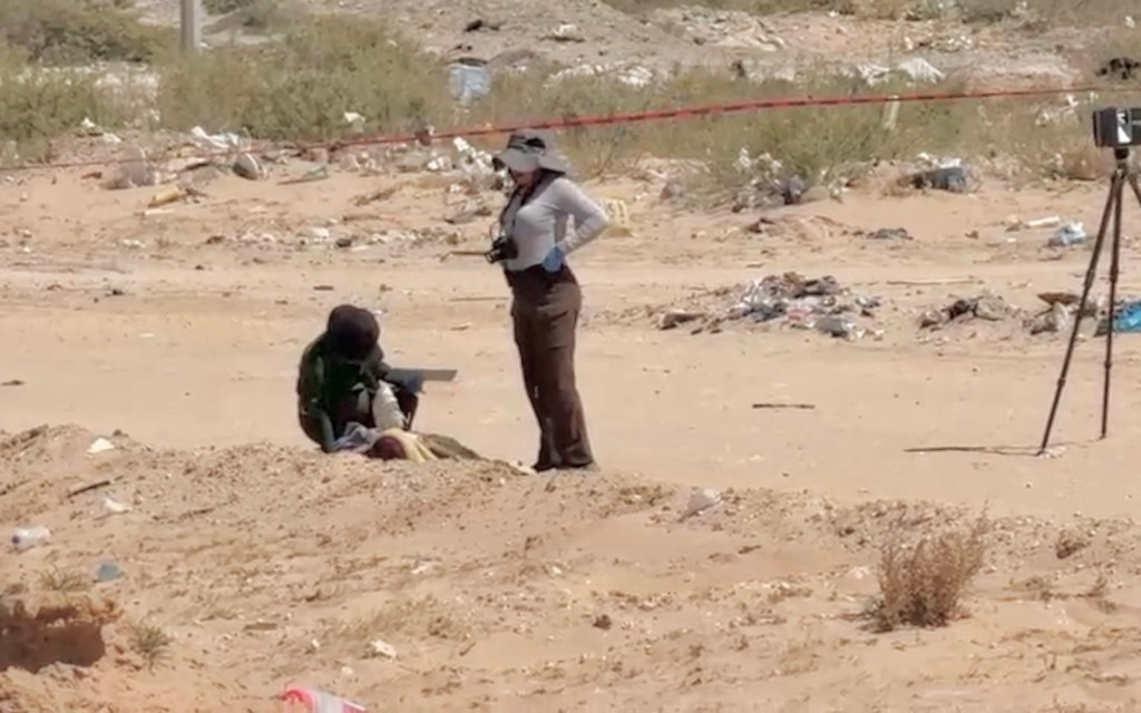 DONDE SE REVUELCA EL DIABLO, DEJAN CUERPO ENVUELTO EN&nbsp;COBIJAS