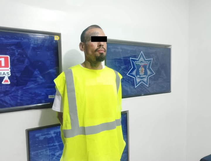 ASALTO A TIENDA TERMINA CON DOS BAJO CUSTODIA